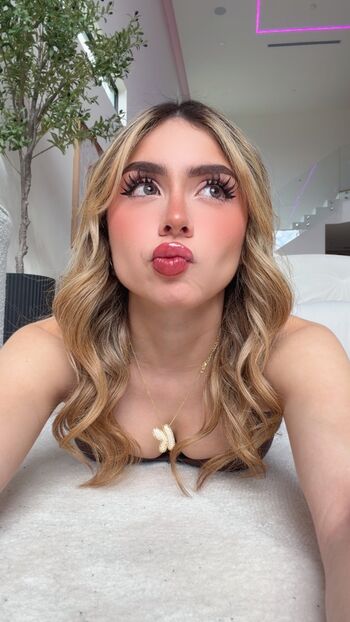 Full leaked Karen torres private photo