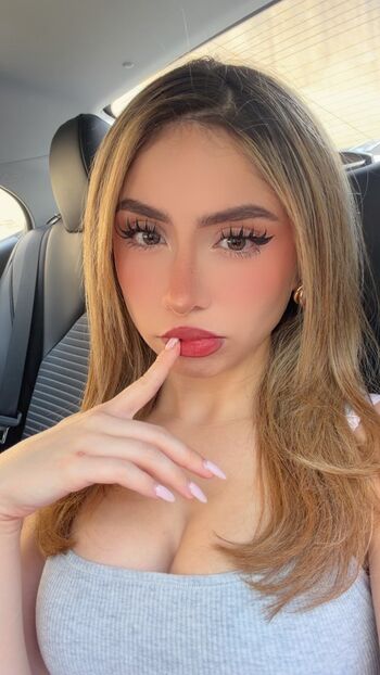 Full leaked Karen torres private photo