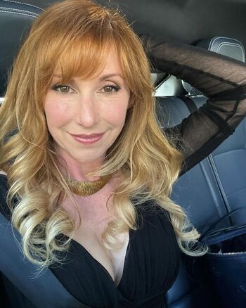 Full leaked Kari byron private photo