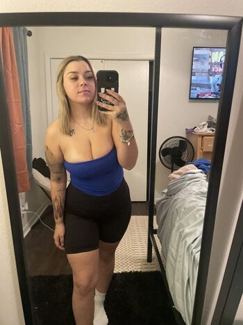 Full leaked Karifrances private photo