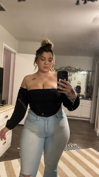 Full leaked Karifrances private photo