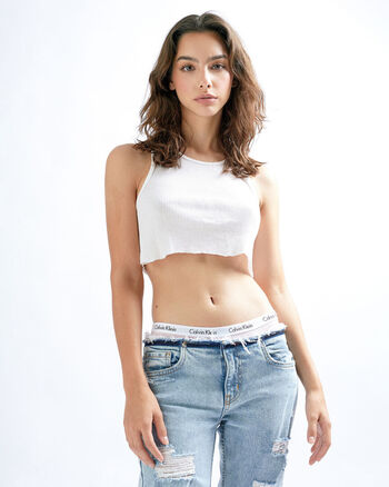 Karina Flores