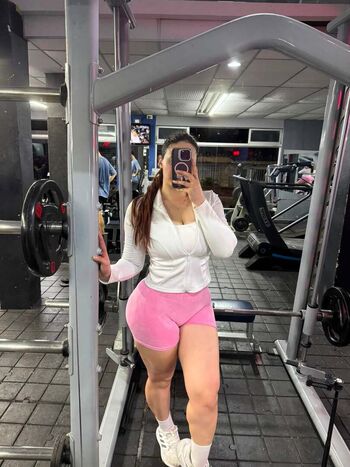 Full leaked Karoll private photo