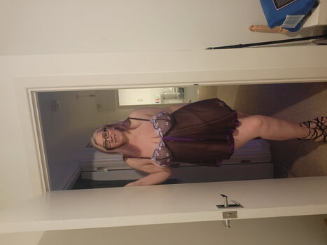 Full leaked Kasey hutton page private photo