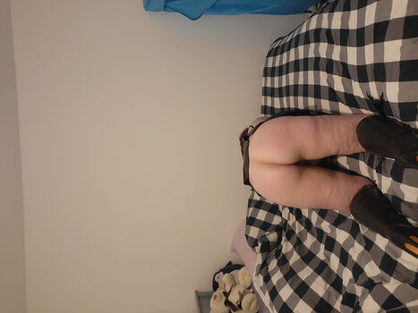Full leaked Kasey hutton page private photo