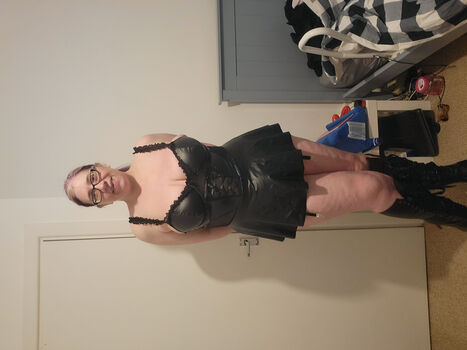 Full leaked Kasey hutton page private photo