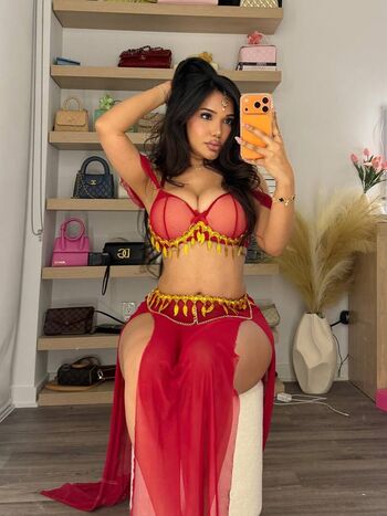Full leaked Kashman bains private photo