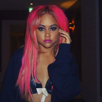 Full leaked Kat deluna private photo