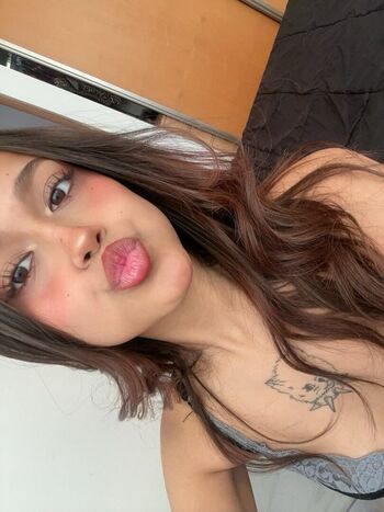 Full leaked Katbrownn private photo