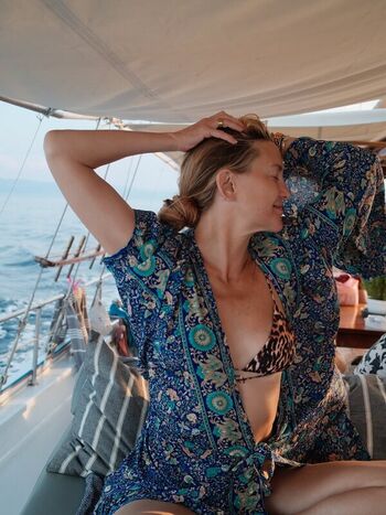 Full leaked Kate hudson private photo
