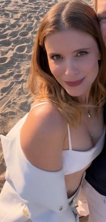 Full leaked Kate mara private photo