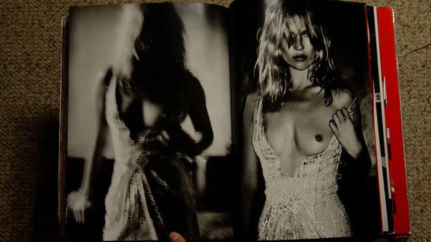 Full leaked Kate moss page private photo