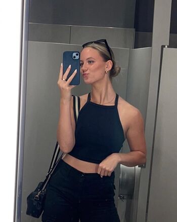 Full leaked Kate wardlow private photo