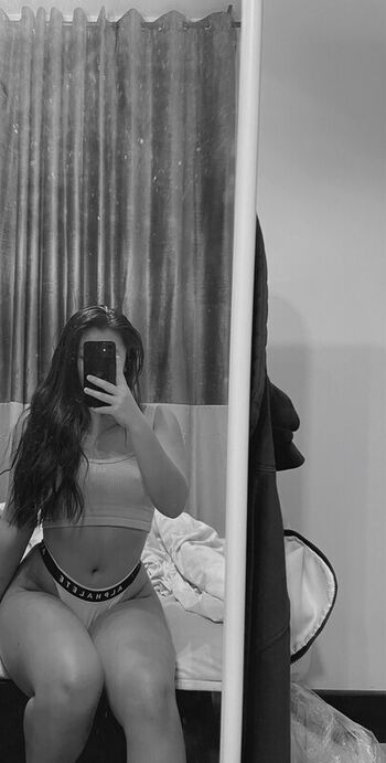 Full leaked Katelynkwan private photo