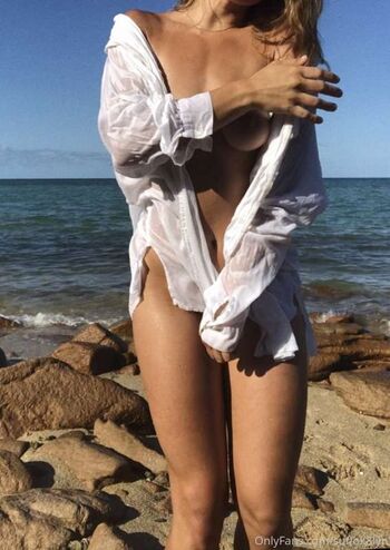 Full leaked Katelynnoire page private photo