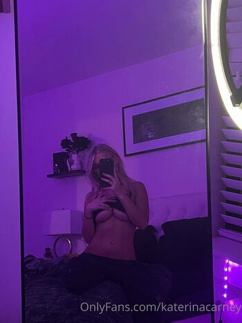 Full leaked Katerinacarney private photo
