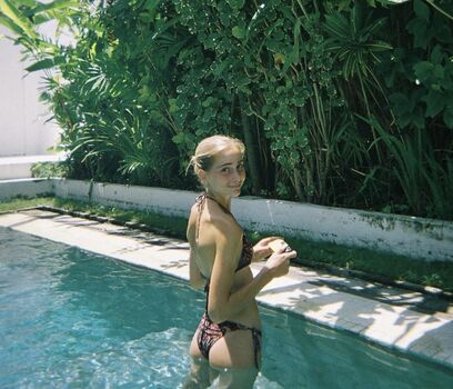 Full leaked Katharinaschneiderr private photo