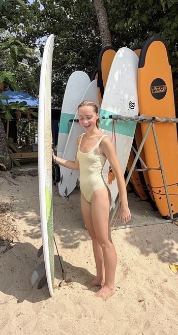 Full leaked Katharinaschneiderr private photo