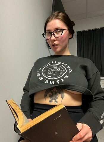 Full leaked Kathie private photo