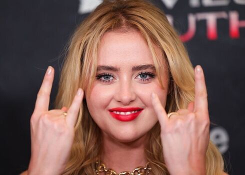 Full leaked Kathrynton private photo