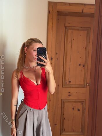 Full leaked Kati ktr private photo