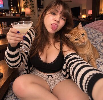 Full leaked Katie elizzy bugs private photo