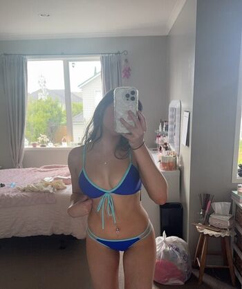 Full leaked Katie watson private photo