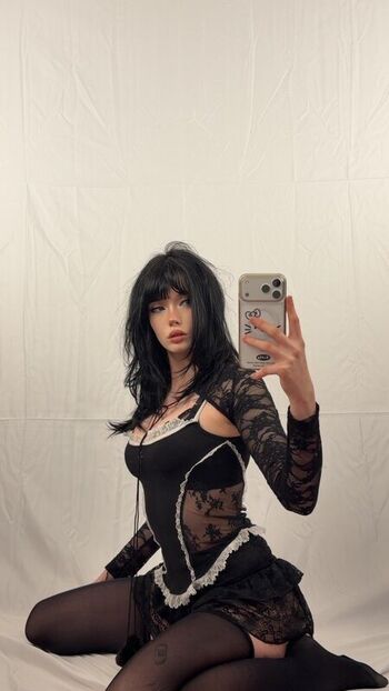 Full leaked Katiewynnz private photo