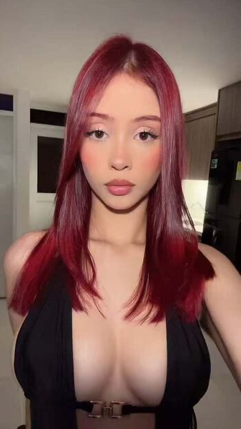 Full leaked Kattedol private onlyfans photo