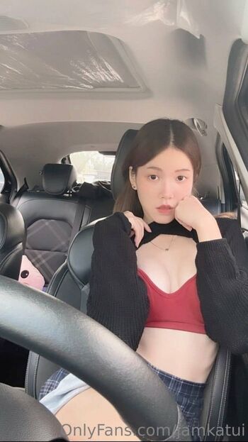 Full leaked Katuuui private photo