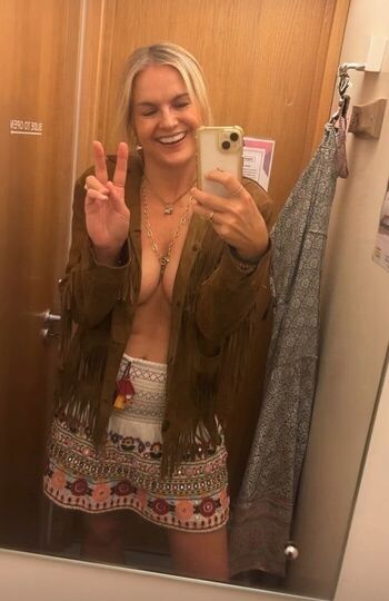Full leaked Katy hill private photo