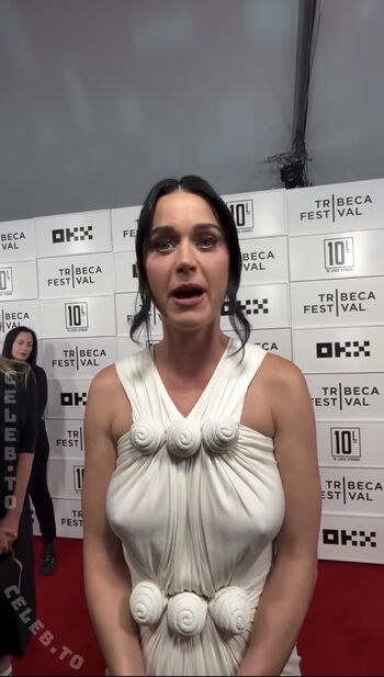 Full leaked Katy perry private photo