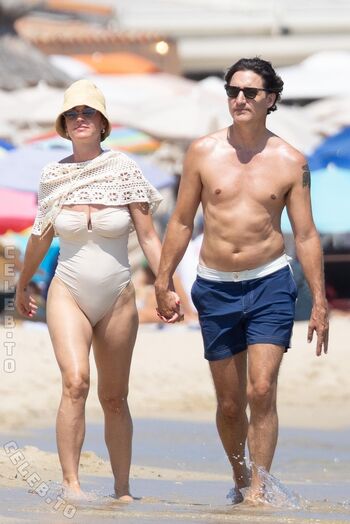 Full leaked Katy perry private photo