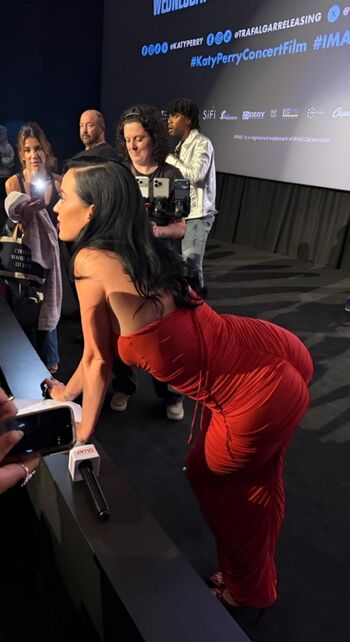 Full leaked Katy perry private photo