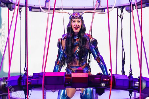 Full leaked Katy perry page private photo