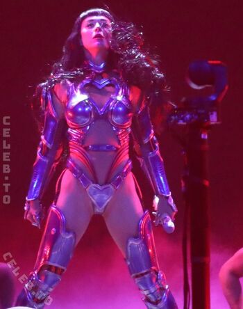 Full leaked Katy perry private photo