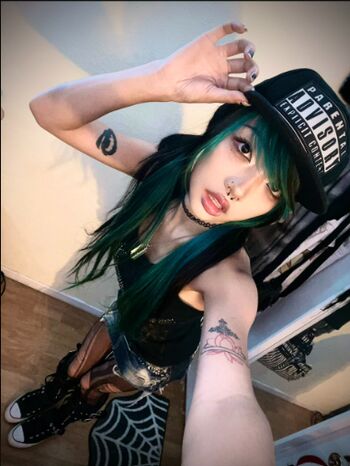Full leaked Kayla vy page private photo