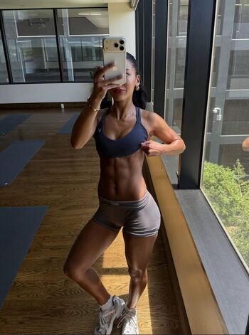 Full leaked Kayla vy  page private photo