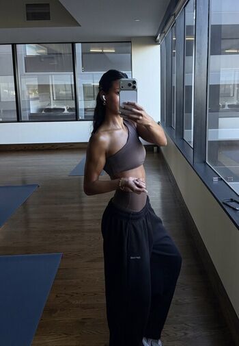 Full leaked Kayla vy  page private photo