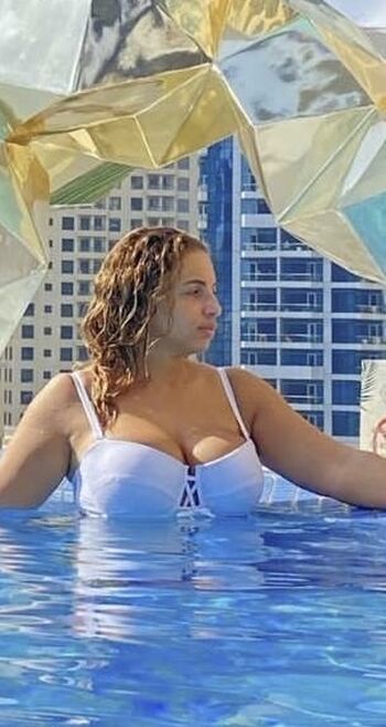Full leaked Kayna samet page private photo