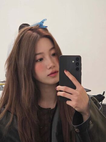 Kazuha Nakamura 中村 一葉