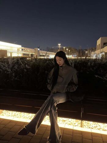 Kazuha Nakamura 中村 一葉