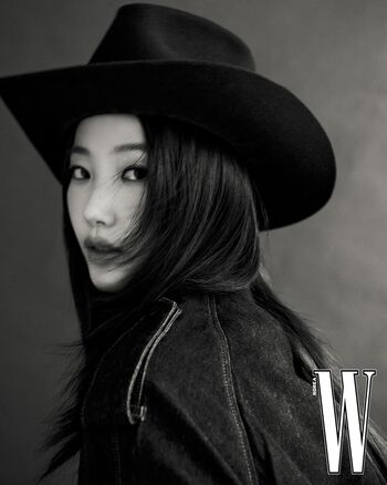 Kazuha Nakamura 中村 一葉 | LESSERAFIM