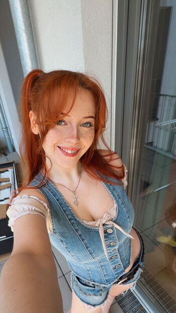 Full leaked Kdrkitten private photo