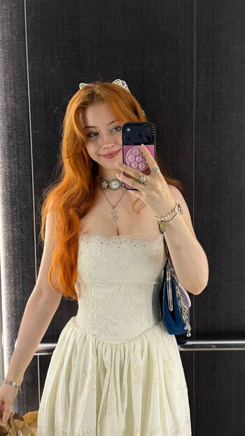 Full leaked Kdrkitten private photo