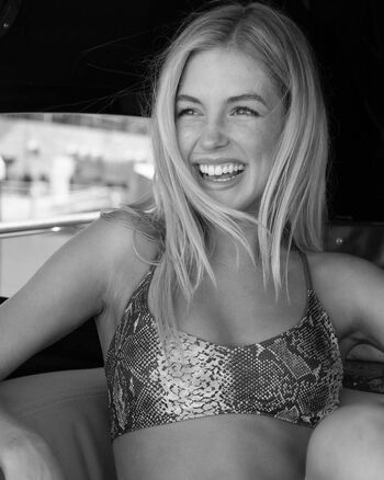 Full leaked Keely hodgkinson page private photo