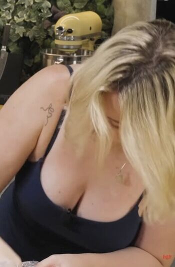Full leaked Kel private photo