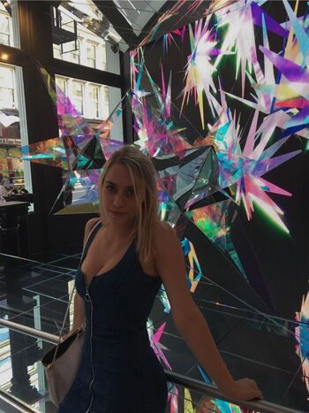 Full leaked Kelliconlon page private photo
