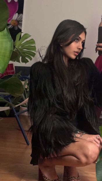 Full leaked Kelliexny private photo