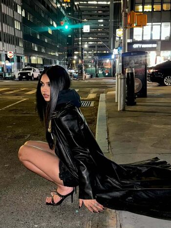 Full leaked Kelliexny private photo